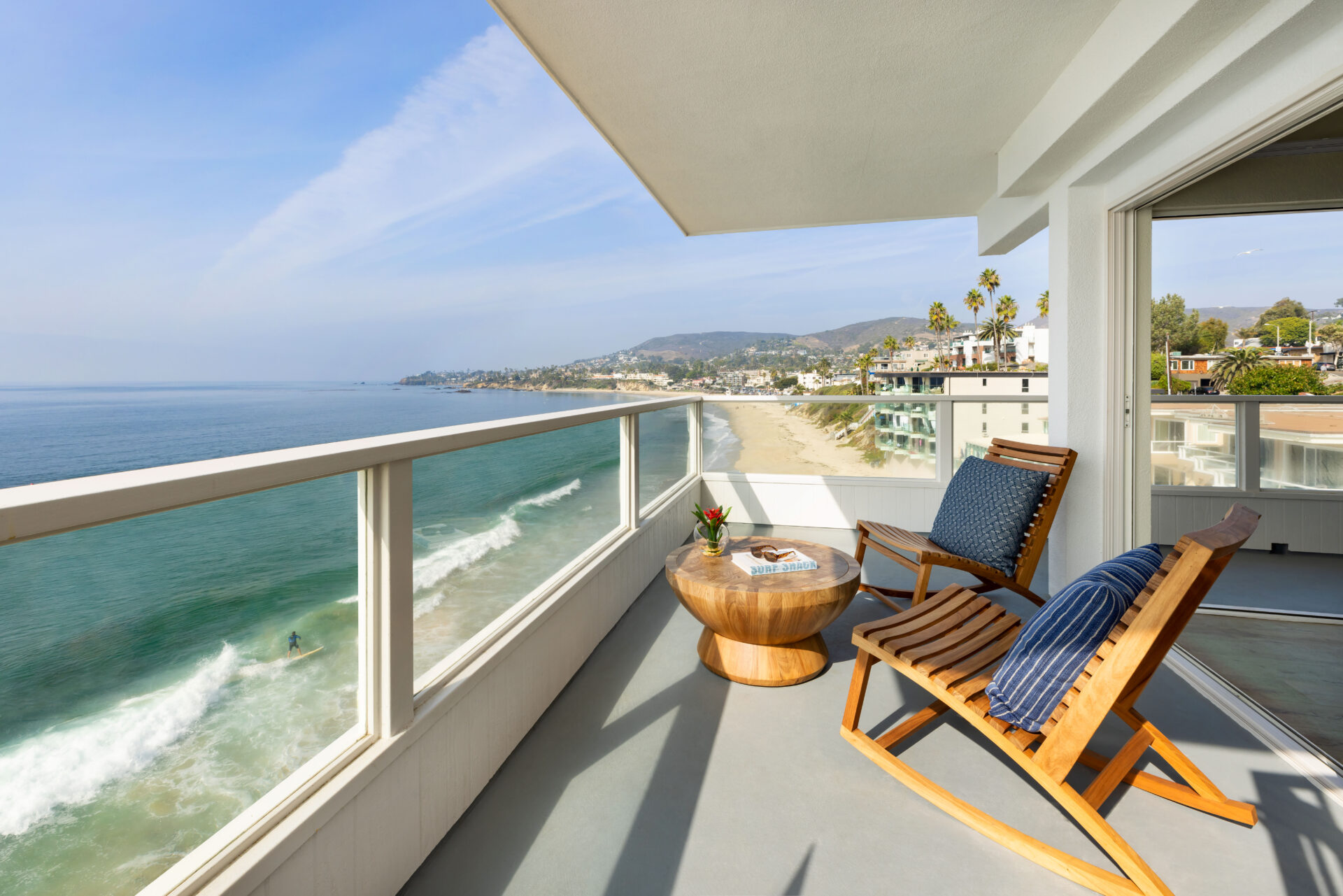 oceanfront balcony view