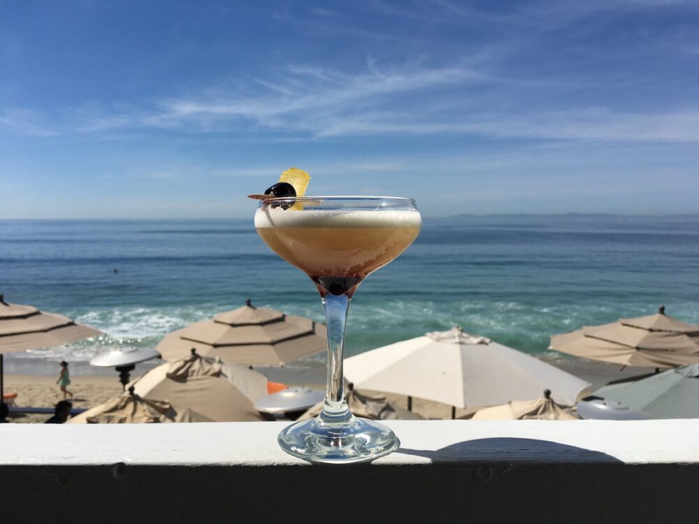 espresso martini on beach